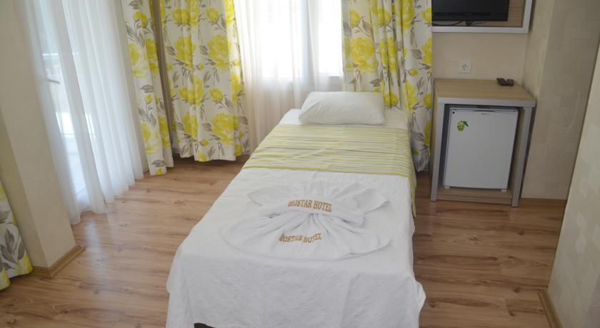 Mostar Hotel Ayvalik Exterior photo