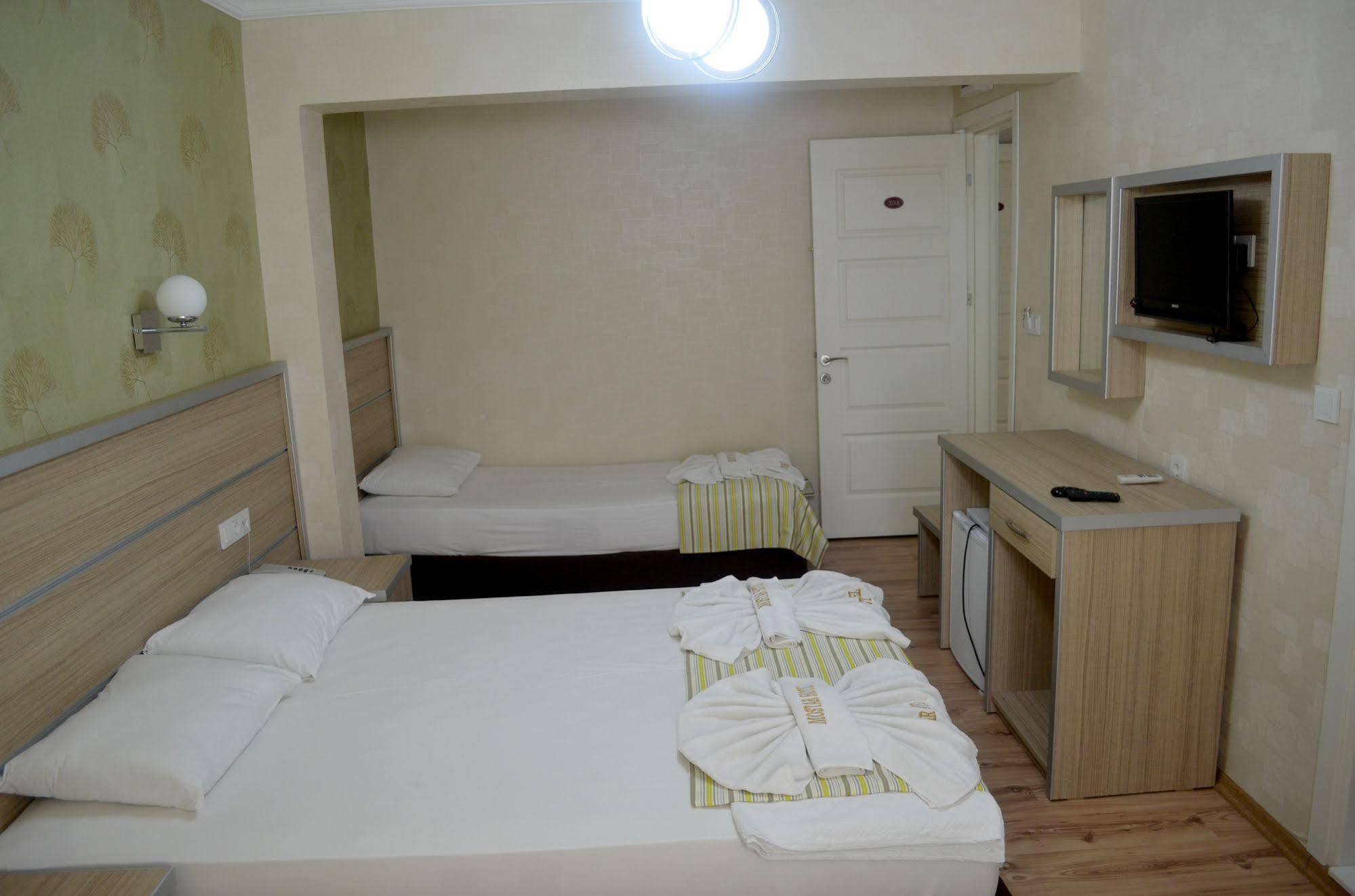 Mostar Hotel Ayvalik Exterior photo